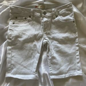 Levi’s Junior White Jean Denim Shorts